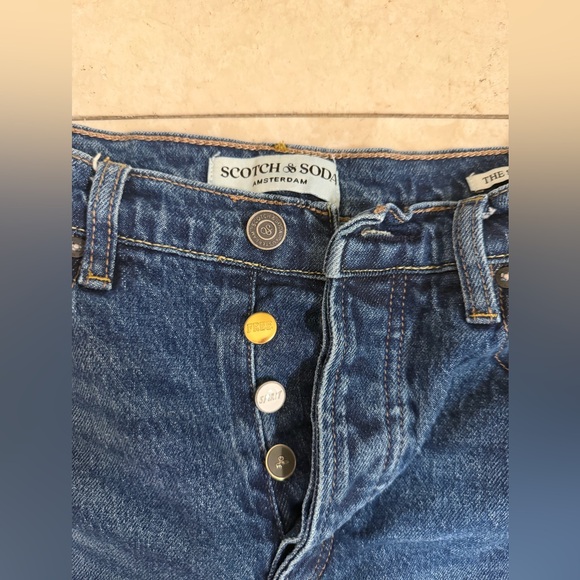 Scotch & Soda High Rise Indigo Jeans - Picture 5 of 15